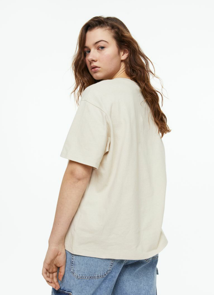 Жіноча футболка оверсайз з принтом Н&М (55810) XS Світло-бежева 55810 фото