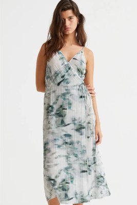 Жіноча сукня плісе Н&М (57044) L Світло-сіра 57044 фото