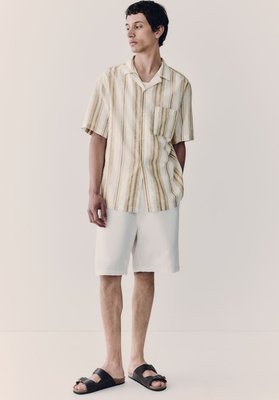 Чоловіча курортна сорочка Regular Fit з лляної суміші Н&М (57010) S Бежева 57010 фото