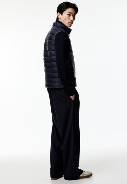Мужской легкий стеганный жилет Slim fit H&M (57624) ХL Темно-синяя 57624_хl фото