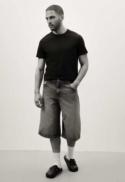 Чоловіча футболка Slim fit H&M (58400) XXL Чорна 58400_ фото