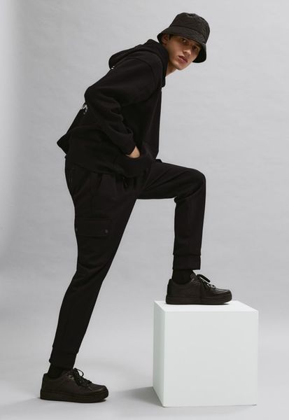 Чоловічі штани-джогери з матеріалу Scuba Slim Fit H&M (57733) L Чорні 57733_ фото