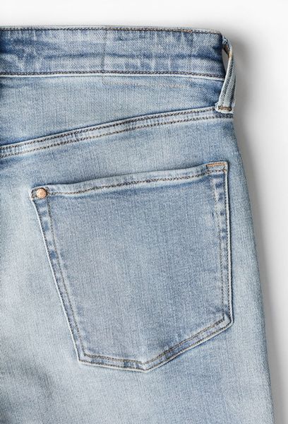 Чоловічі джинсові шорти Slim Fit H&M (58315) W33 Світло-сині 58315 фото