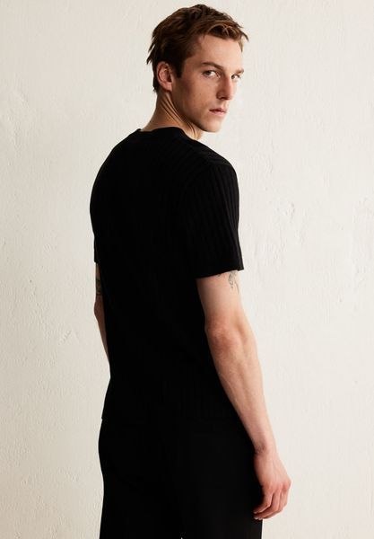 Мужская трикотажная футболка в рубчик Regular Fit H&M (57378) L Черная 57378_l фото