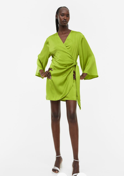 Женское атласное платье на запах H&M (55612) XS Зелёное 55612 фото
