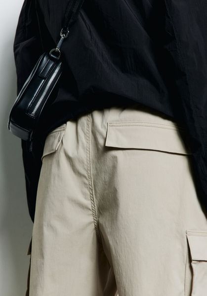 Чоловічі нейлонові шорти карго Regular Fit H&M (57212) L Бежеві 57212_ фото
