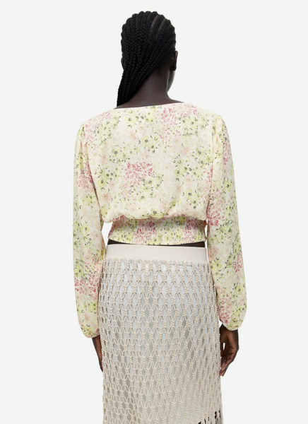 Женская блуза с рукавом-балончики H&M (55627) XS Бежева 55627 фото