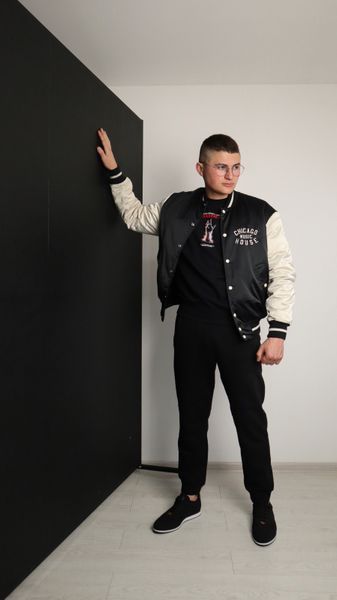 Чоловічий бомбер Oversized Fit H&M (55559) M Чорний 55559 фото