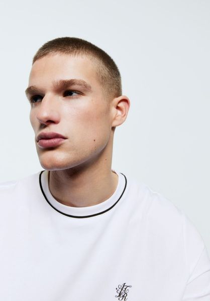 Чоловіча футболка Slim fit H&M (57025) XXL Біла 57025_xxl фото