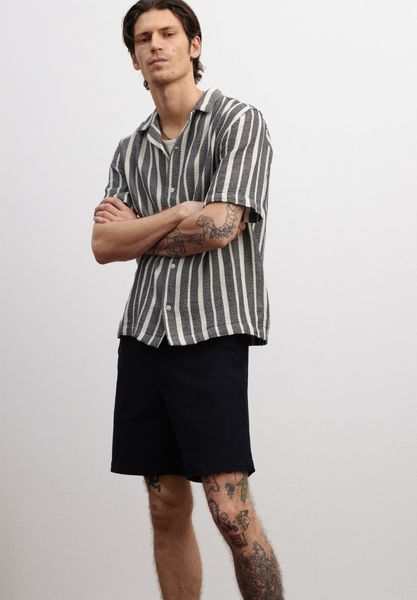 Чоловічі шорти chinos regular Fit Н&М (58465) М Чорні 58465 фото